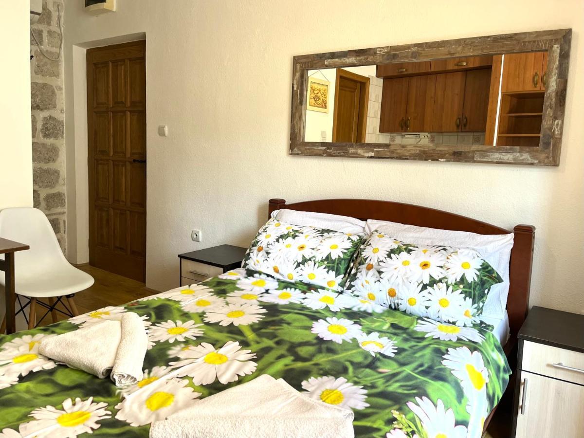 South Gate Apartments 262 Kotor Buitenkant foto