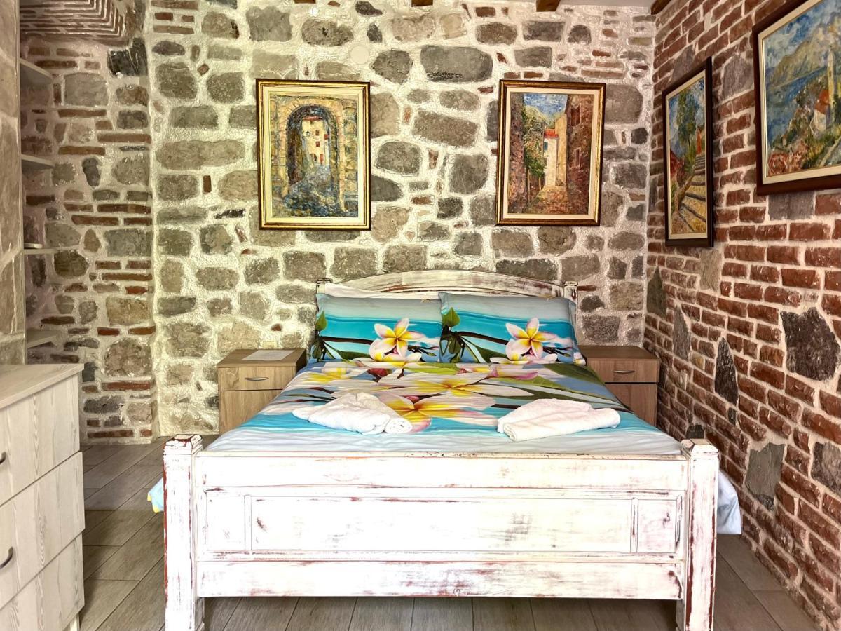 South Gate Apartments 262 Kotor Buitenkant foto