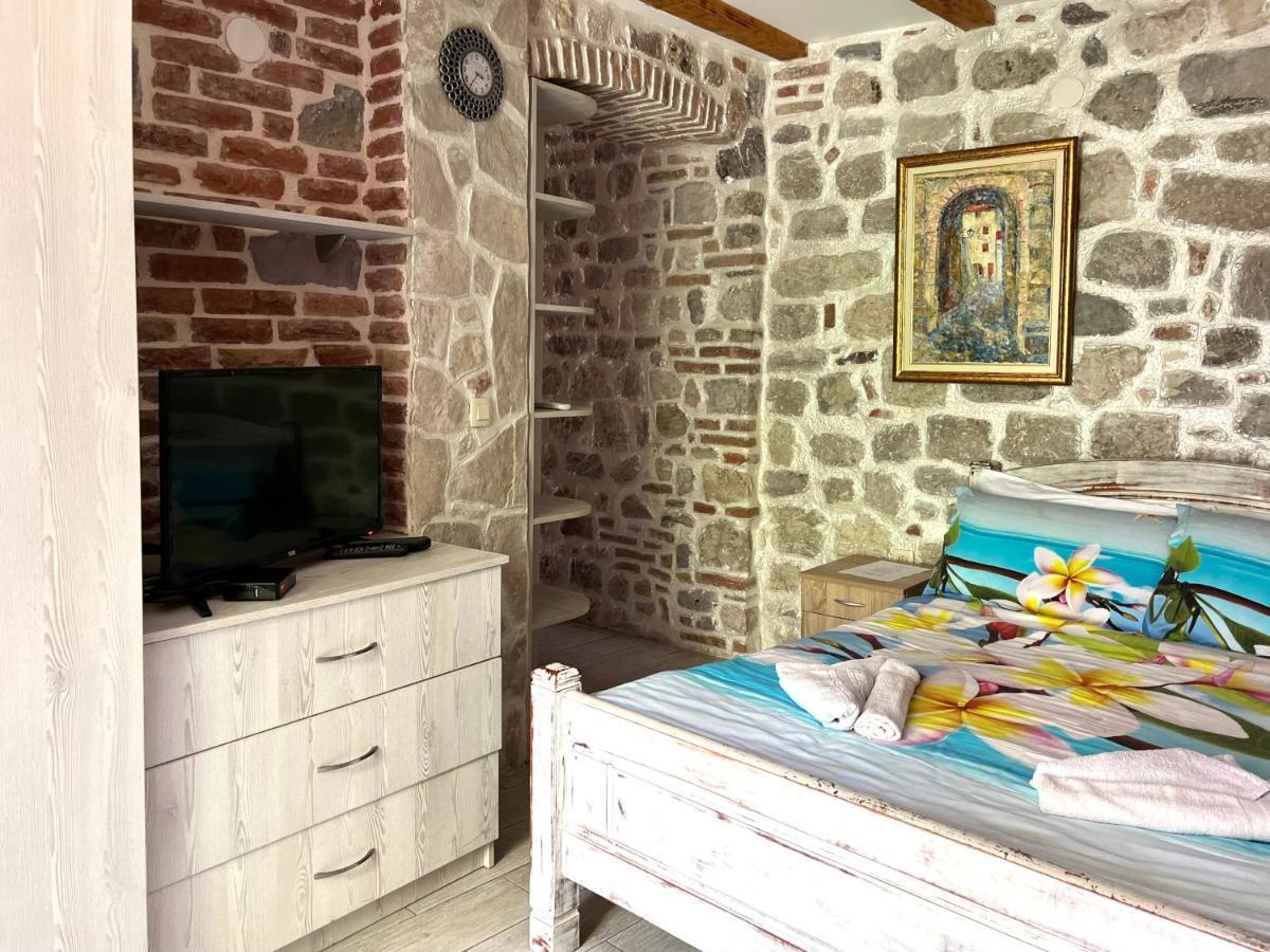South Gate Apartments 262 Kotor Buitenkant foto